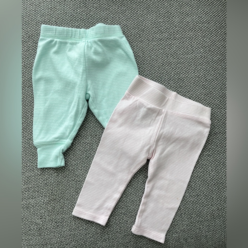 2 pair Baby girl 0-3 months soft leggings
